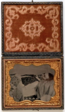 Posing with Patchwork: Quilts in Photographs, 1855-1945