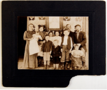 Posing with Patchwork: Quilts in Photographs, 1855-1945